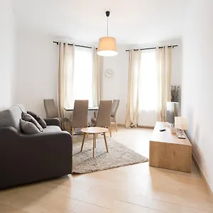 Apartment House In Vienna , Viena Austria